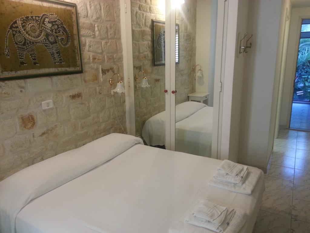 Camere Da Aldo In Centro Sirolo Ruang foto